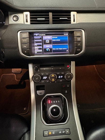 Land Rover Range Rover Evoque 11 of 19