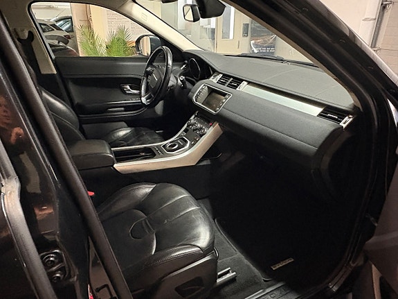 Land Rover Range Rover Evoque 18 of 19