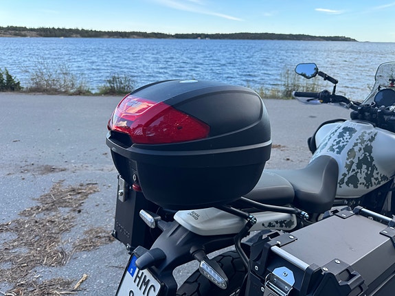 Royal Enfield HIMALAYAN 4 of 6