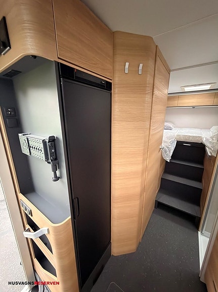Adria Coral SELECT 670 SL - Fiat MultiJet3 140HP (103kW) HD 35L 21 of 27