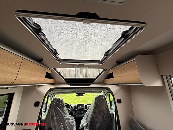Adria Coral SELECT 670 SL - Fiat MultiJet3 140HP (103kW) HD 35L 13 of 27