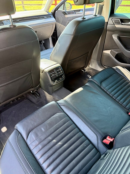 Volkswagen Passat 6 of 6