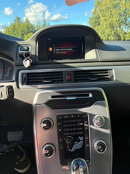 Volvo V70 7 of 8