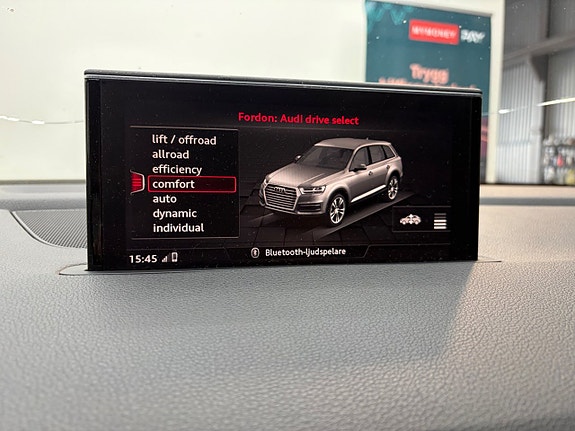 Audi Q7 16 of 16