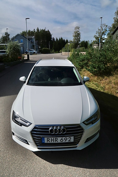Audi A4 2 of 14