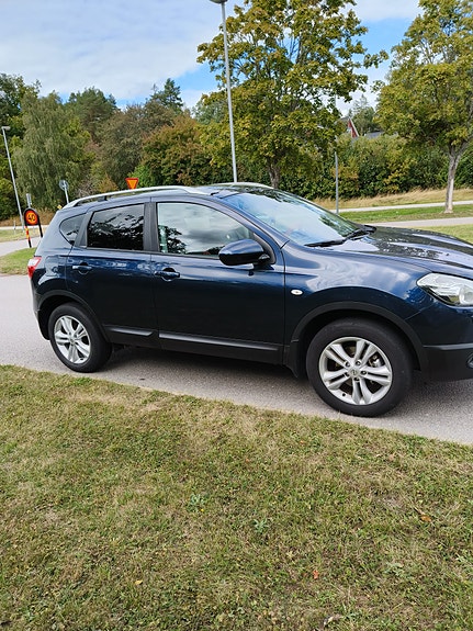 Nissan Qashqai 2 of 10