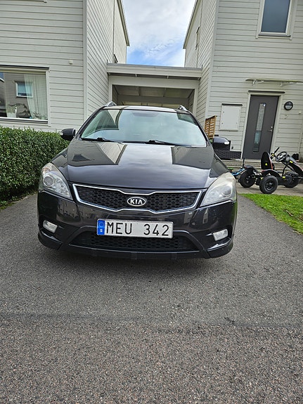 Kia Ceed 10 of 13