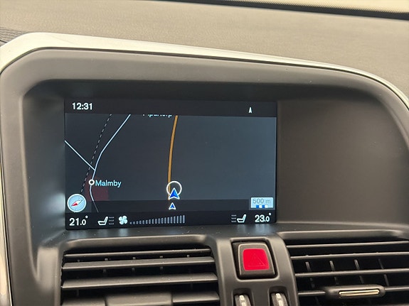 Volvo XC60 23 of 30