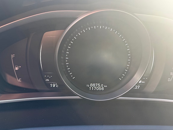 Volvo V40 Cross Country 5 of 5
