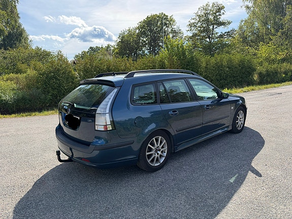 Saab 9-3 2 of 6