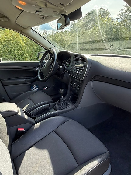Saab 9-3 6 of 6