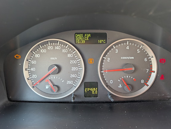 Volvo V50 4 of 11