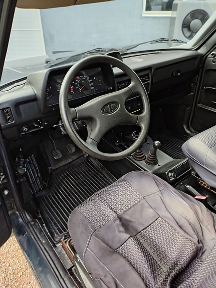Lada Niva 3 of 4