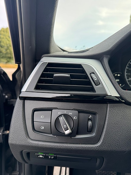 BMW 320d 22 of 26