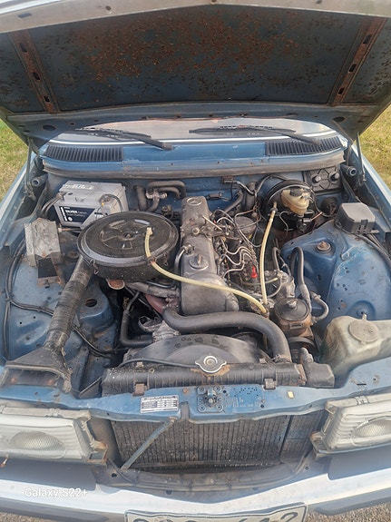 Mercedes-Benz 300 D 15 of 20