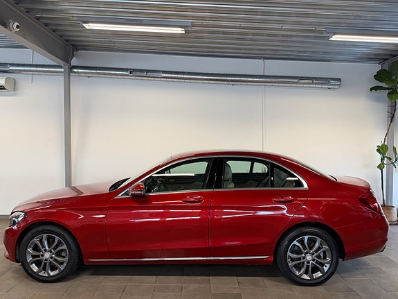 Mercedes-Benz C200 3 of 10