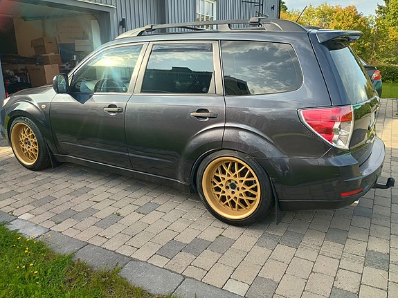 Subaru Forester 3 of 7