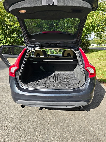 Volvo V60 5 of 7