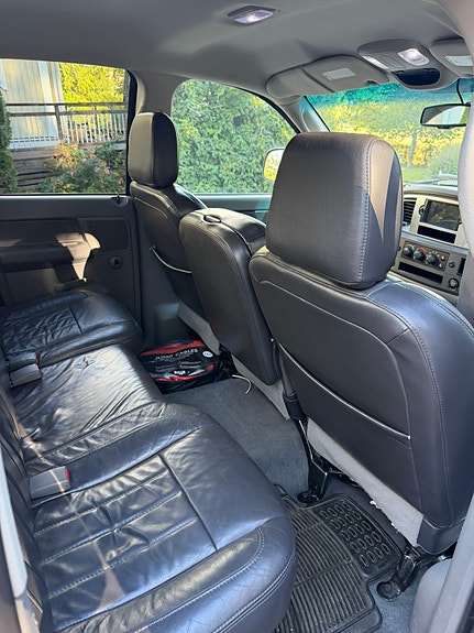 Dodge RAM 2500 10 of 10