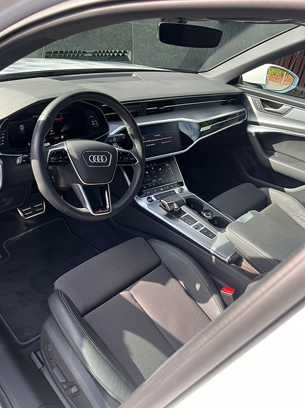 Audi A6 4 of 6