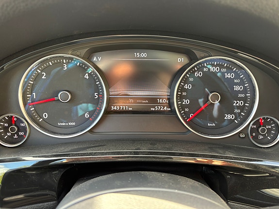 Volkswagen Touareg 11 of 15