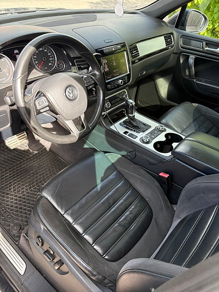 Volkswagen Touareg 10 of 15
