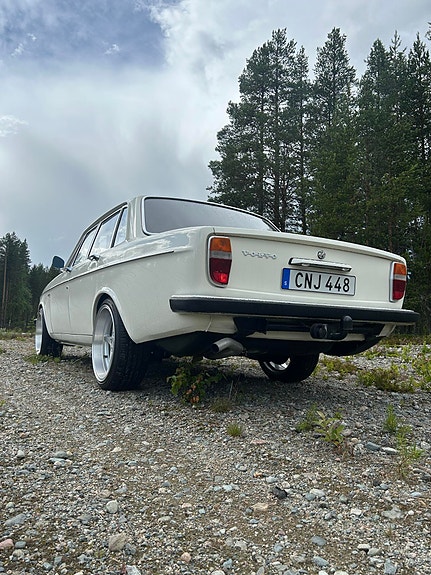 Volvo 144 9 of 10
