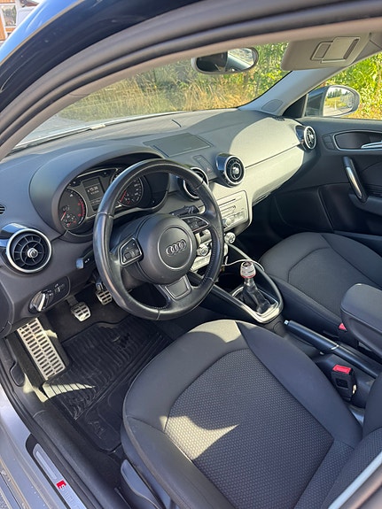 Audi A1 7 of 9