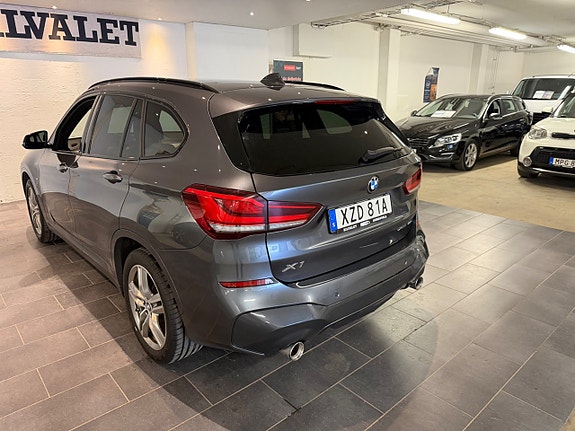BMW X1 4 of 21