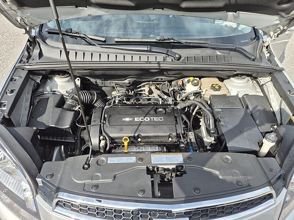 Chevrolet Orlando 14 of 14
