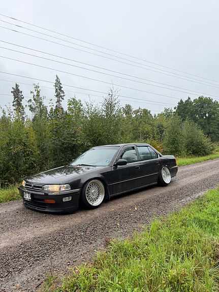 Honda Accord 3 of 9
