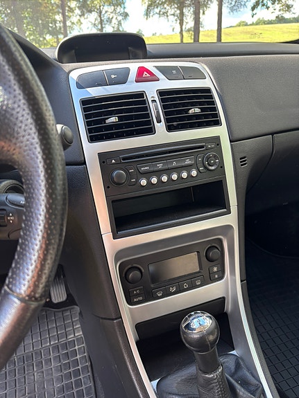 Peugeot 307 7 of 10