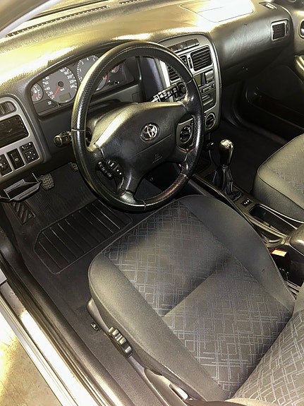 Toyota Avensis 4 of 7
