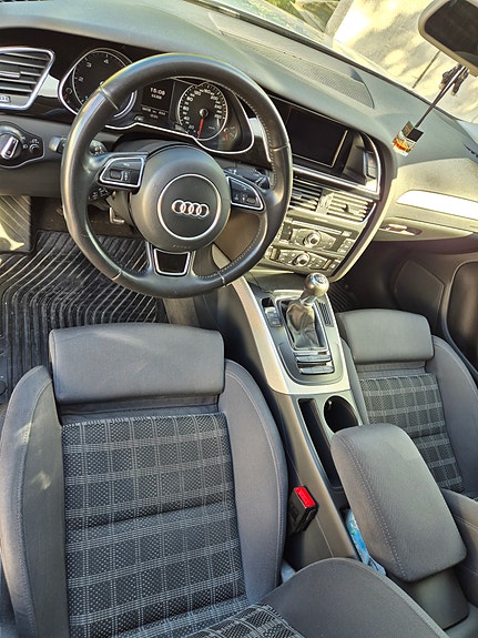 Audi A4 7 of 9
