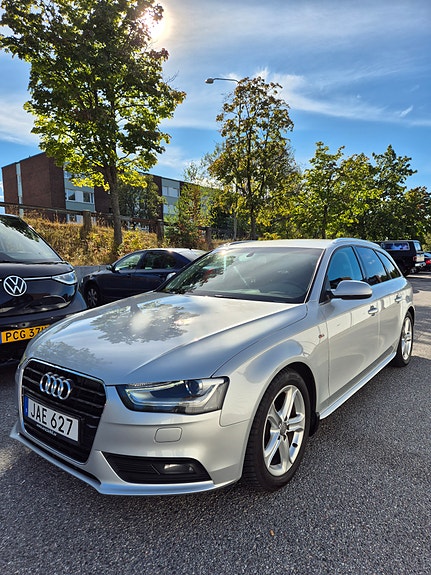 Audi A4 3 of 9