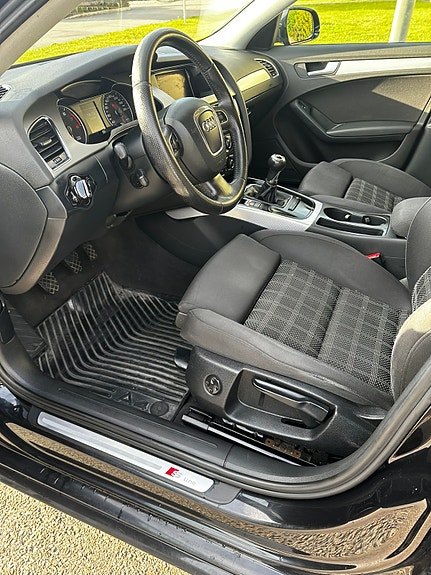 Audi A4 8 of 10