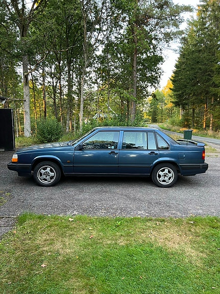 Volvo 940 3 of 11