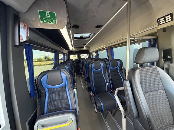 MERCEDES-BENZ SPRINTER 517 CDI 21 SITS 9 of 12
