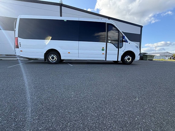 MERCEDES-BENZ SPRINTER 517 CDI 21 SITS 4 of 12