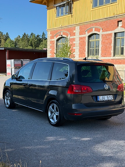 Volkswagen Sharan 3 of 21