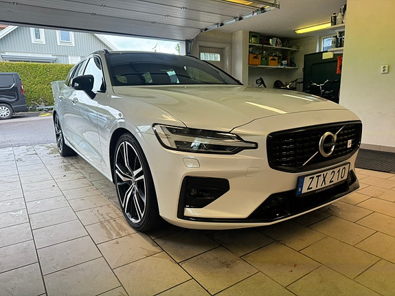 Volvo V60 3 of 13