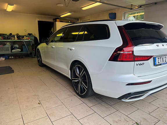 Volvo V60 6 of 13