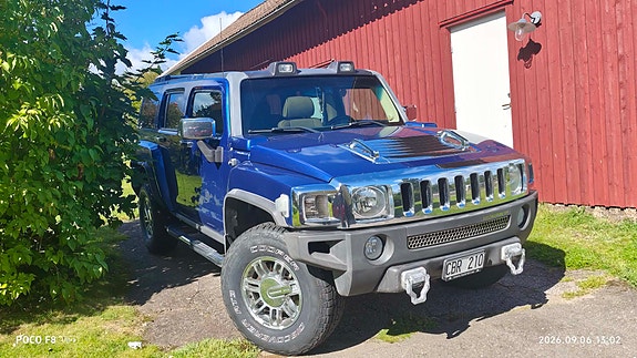Hummer H3 2 of 12