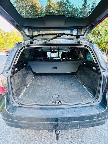 Volvo V70 9 of 9