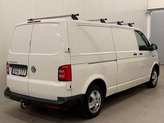 Volkswagen Transporter 4 of 24