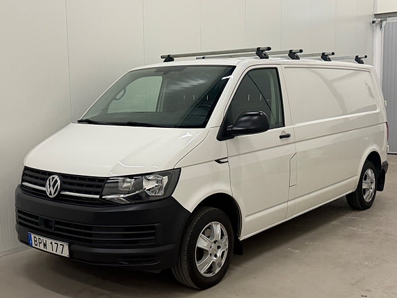 Volkswagen Transporter 9 of 24