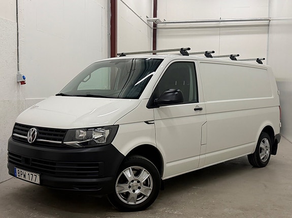 Volkswagen Transporter 10 of 24