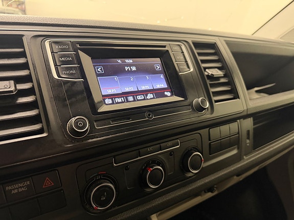 Volkswagen Transporter 19 of 24