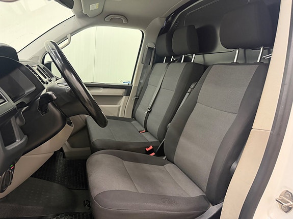 Volkswagen Transporter 16 of 24