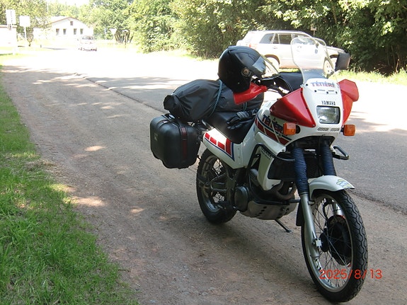 Yamaha XTZ660 Tenere 8 of 8